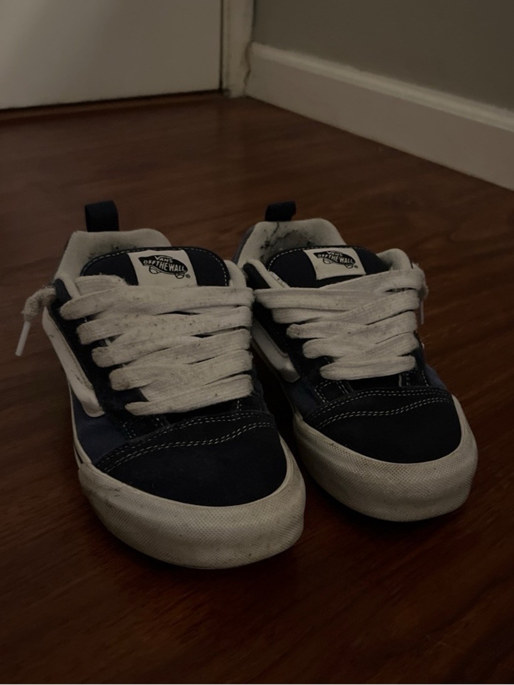 Vans Old Skool navy blue sneakers